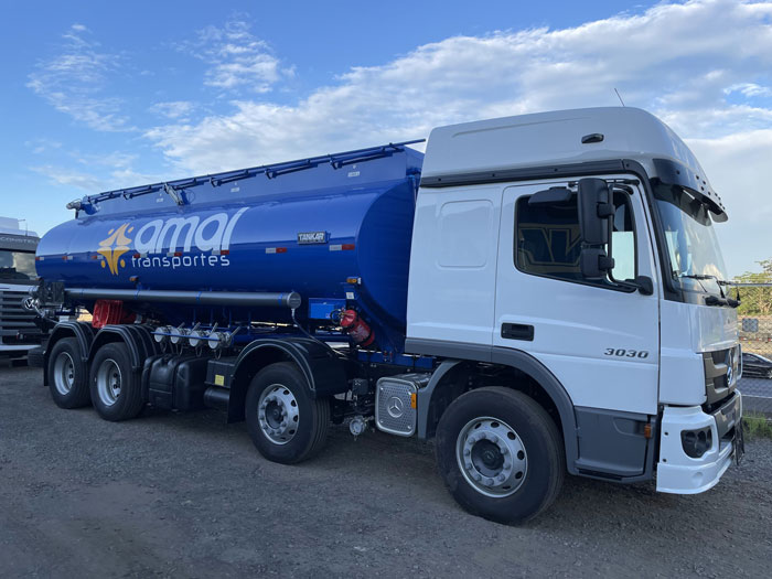 Precisa de Tanques para Transporte de Combustíveis? Sua procura termina aqui. Nossos Tanques para Caminhão foram projetados para oferecer máxima capacidade de carga. Com soluções customizadas e tecnologia de ponta, garantimos a eficiência total. 